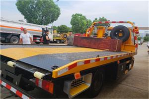 榆次附近拖车电话号码服务